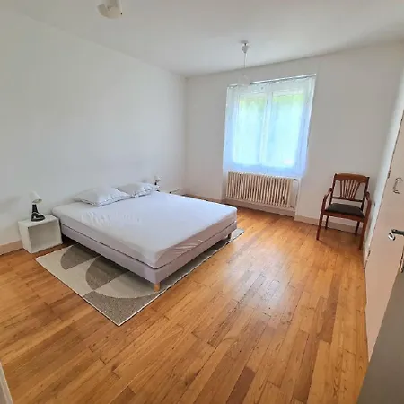 Aigue Marine Et Coquelicot Apartmán *