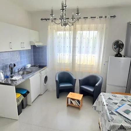 Aigue Marine Et Coquelicot Jonzac